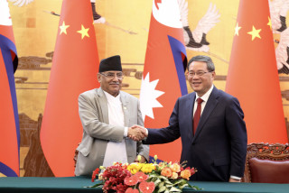 प्रधानमन्त्री दाहालको चीन भ्रमणः नयाँ ब्रेक थु भएन, अधिकांश पुरानै विषयमा केरकार गरेर हस्ताक्षर गराइयो