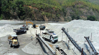 नदीजन्य पदार्थको चोरी बढेपछि प्रहरीले बढायो निगरानी