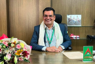 नबिल बैंकका सिइओ ढुंगानाको कार्यकाल दुई वर्ष थपियो