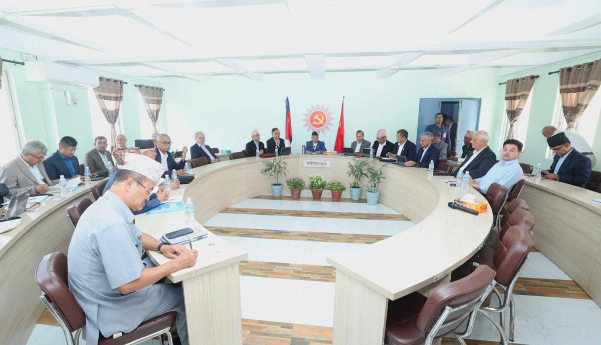 एमाले केन्द्रीय सदस्यहरूको कार्यविभाजन