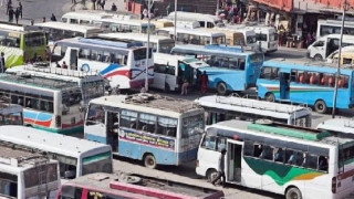 फेरि सार्वजनिक यातायातको भाडा बढाउने प्रयासमा सरकार, प्रस्ताव पुग्यो भौतिक मन्त्रालय