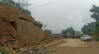 कृष्णभीरमा 'ट्रायल'को रूपमा ग्यास बुलेट र हेभी सवारी पास गराइयो