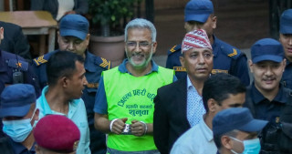 रवीन्द्र मिश्रलाई तीन लाख धरौटीमा छाड्न अदालतको आदेश