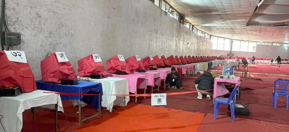 मधेस–प्रदेशमा ३०० भन्दाबढीले गरे मतदान